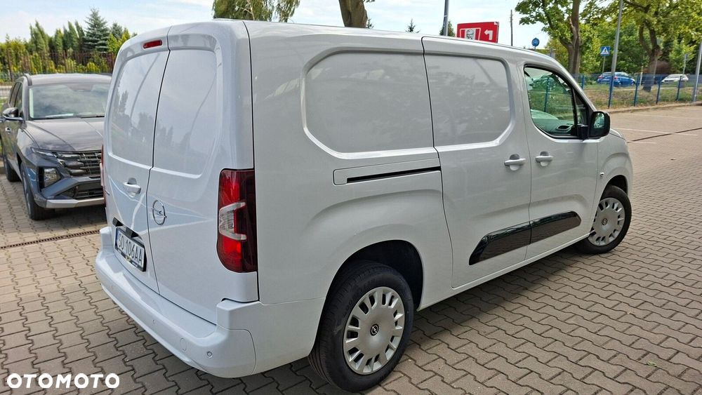 Opel Combo Cargo - 2