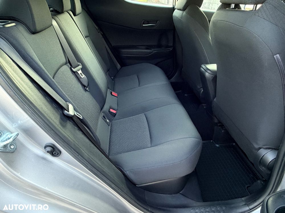 Toyota C-HR Business-Edition - 11