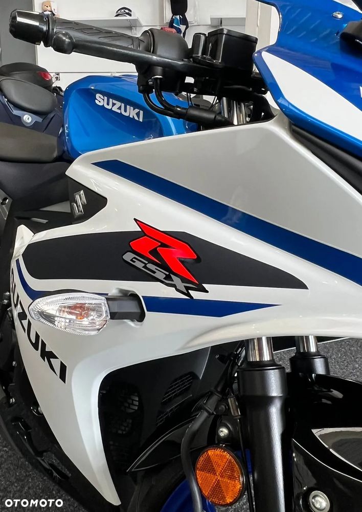 Suzuki GSX-R - 7