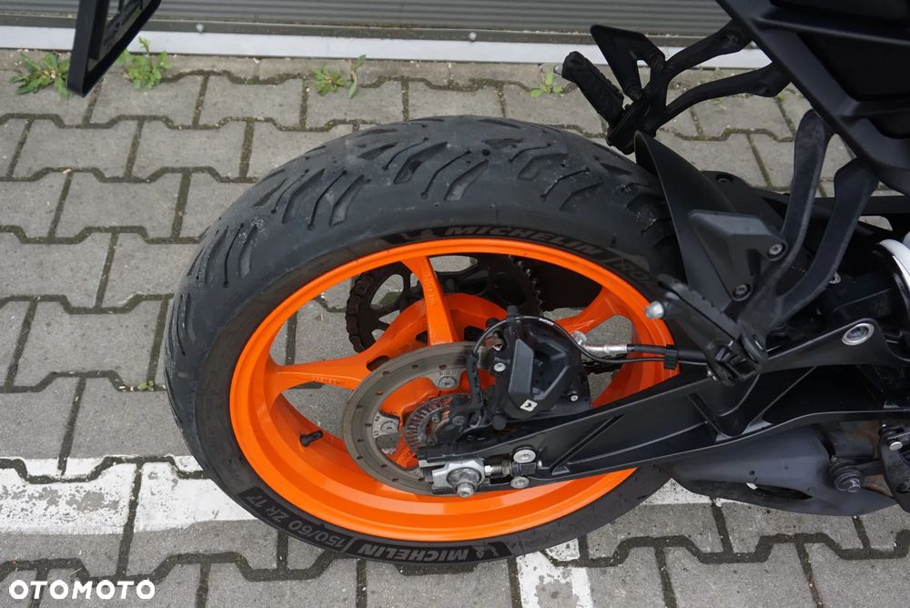 KTM Duke - 10