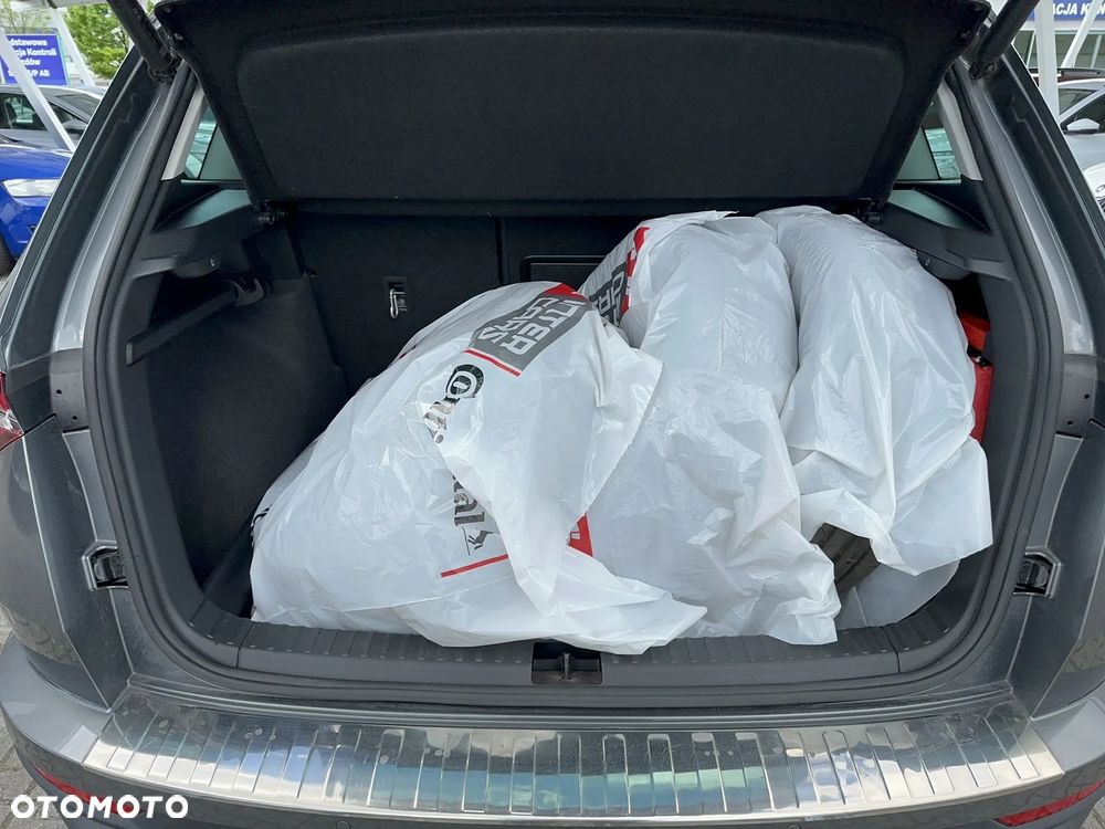 Skoda Karoq 1.5 TSI ACT Style DSG - 27