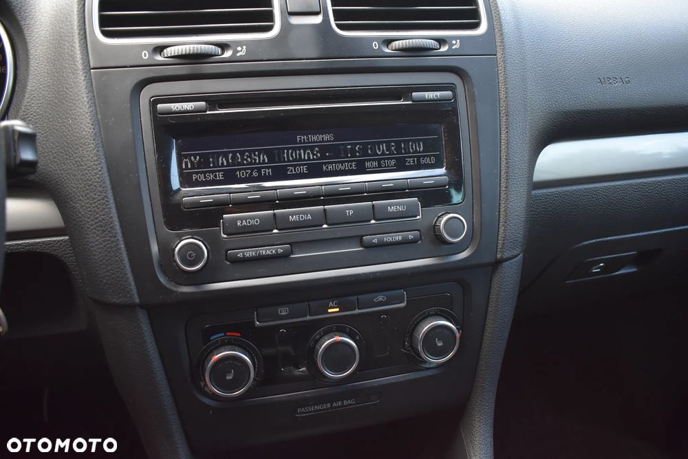 Volkswagen Golf - 15
