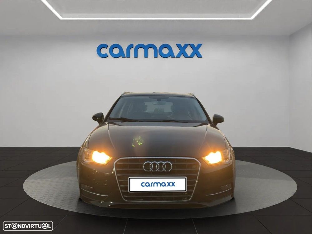 Audi A3 Sportback 1.6 TDI Attraction - 2