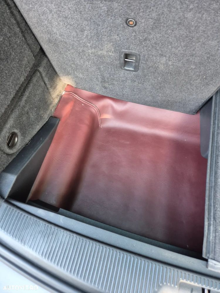 Volkswagen Sharan 2.0 TDI DSG Blue Motion Highline - 6