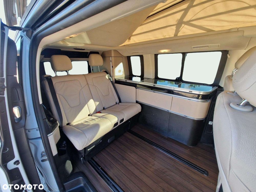 Mercedes-Benz Klasa V 250 d 4-Matic 7G-Tronic (długi) - 19