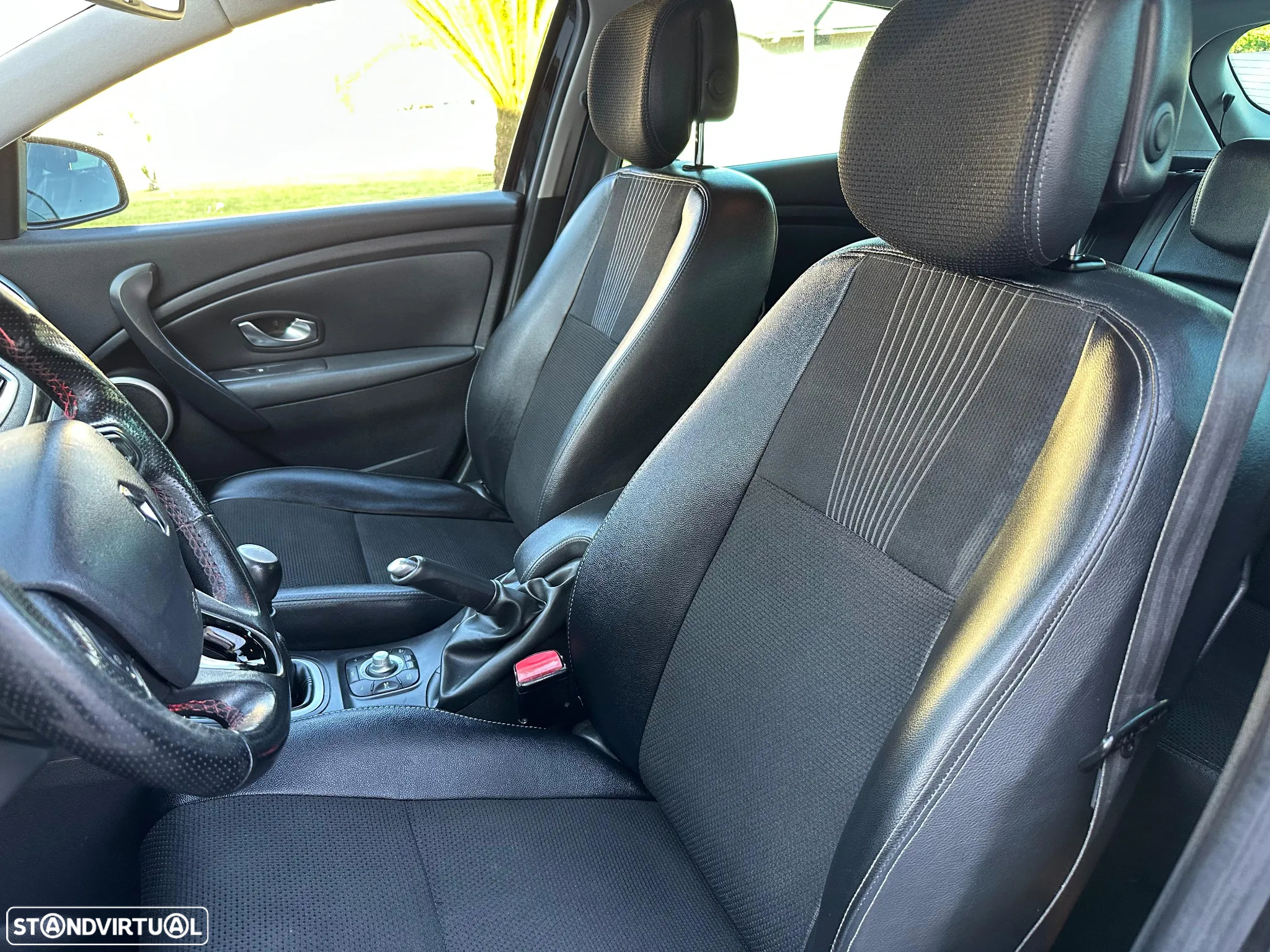 Renault Mégane 1.5 dCi Dynamique S - 10