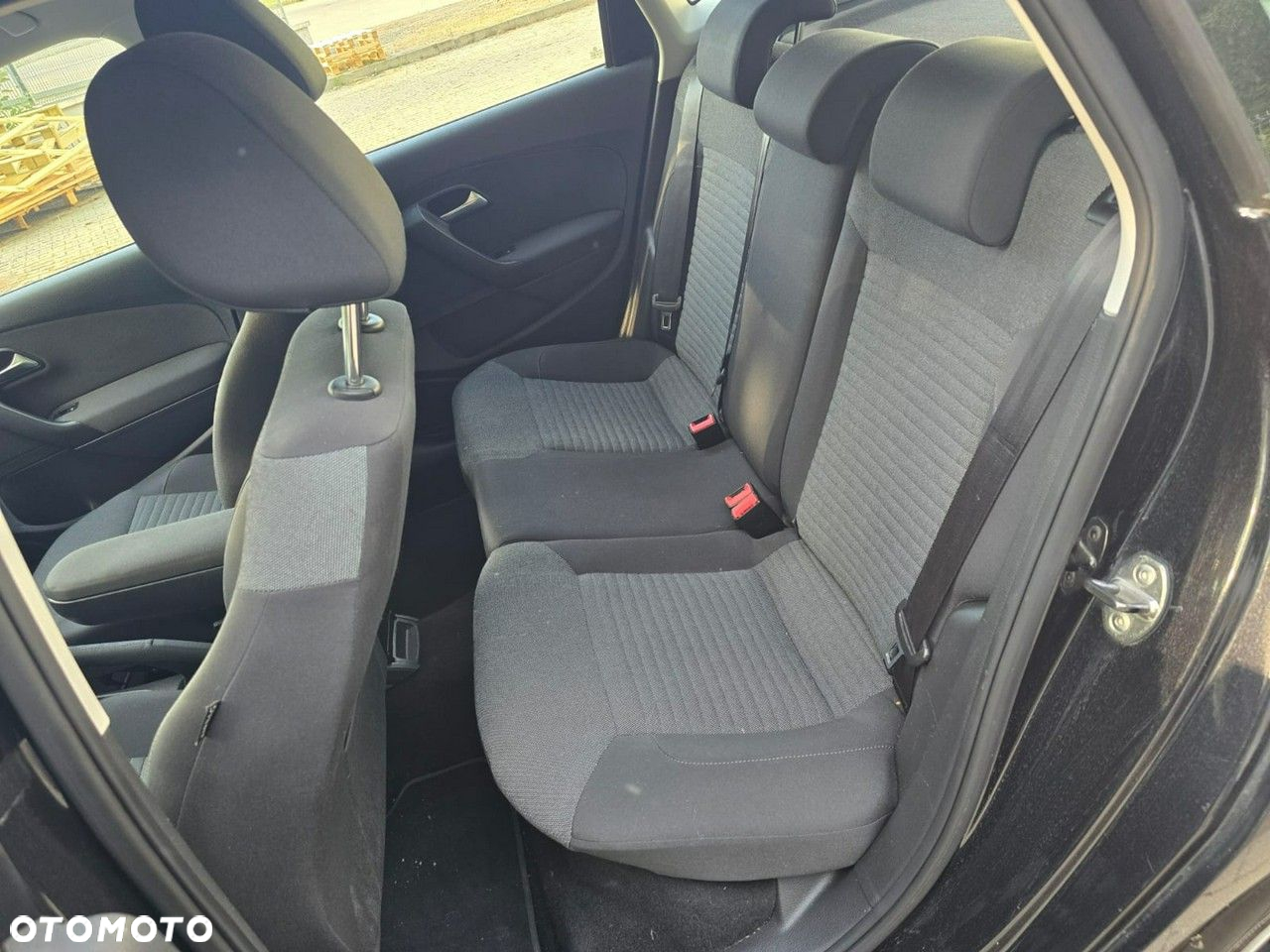 Volkswagen Polo - 24