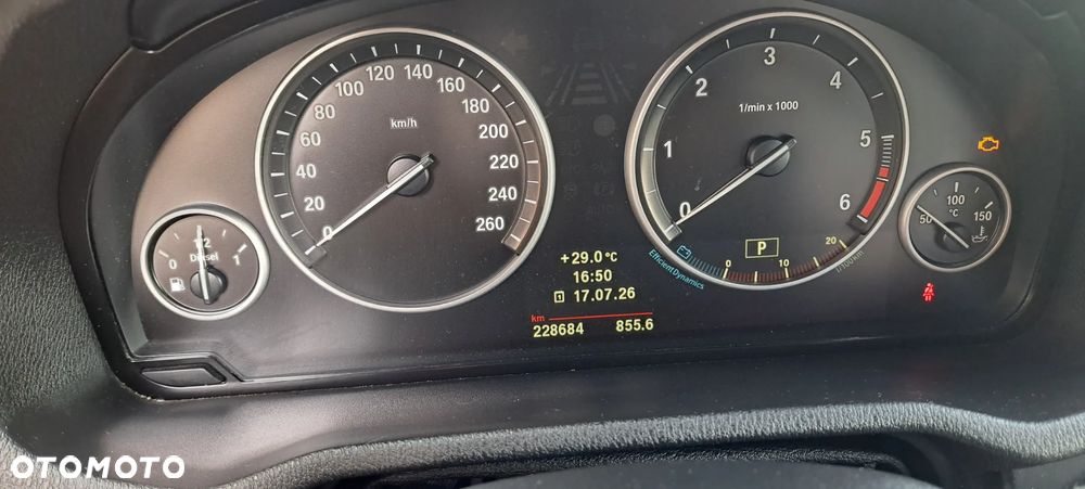 BMW X3 xDrive20d - 17