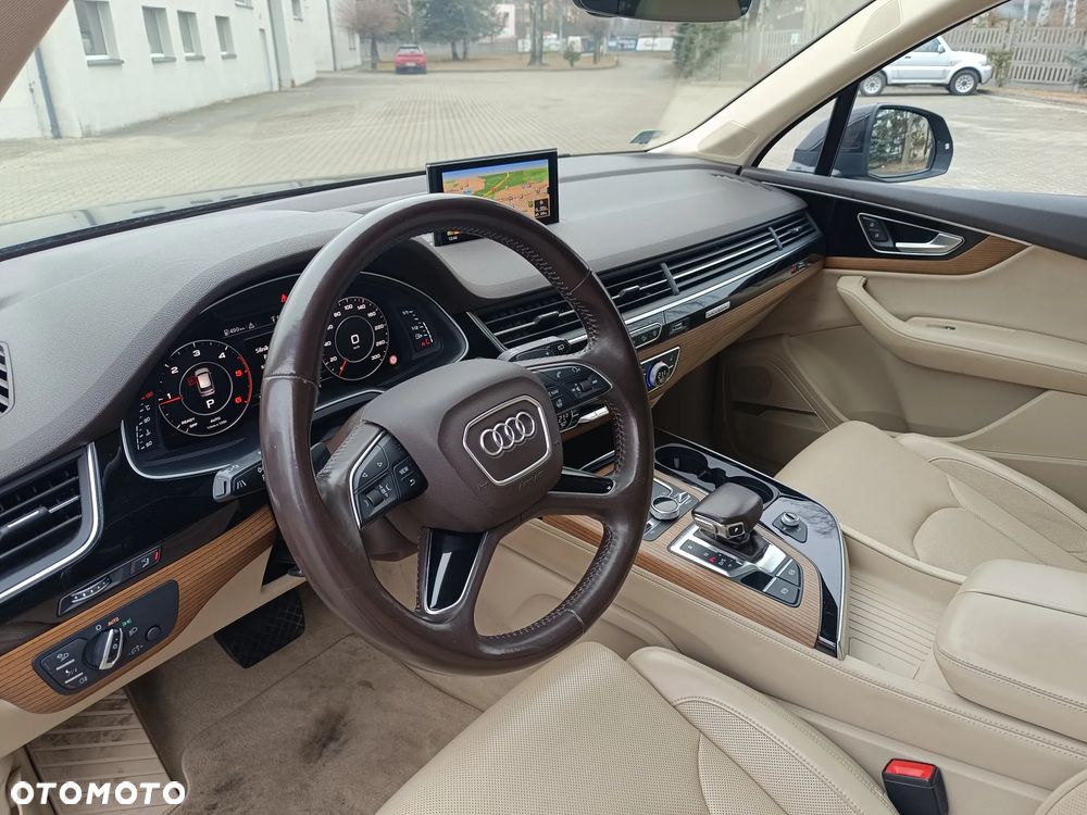 Audi Q7 3.0 TDI Quattro Tiptronic - 8
