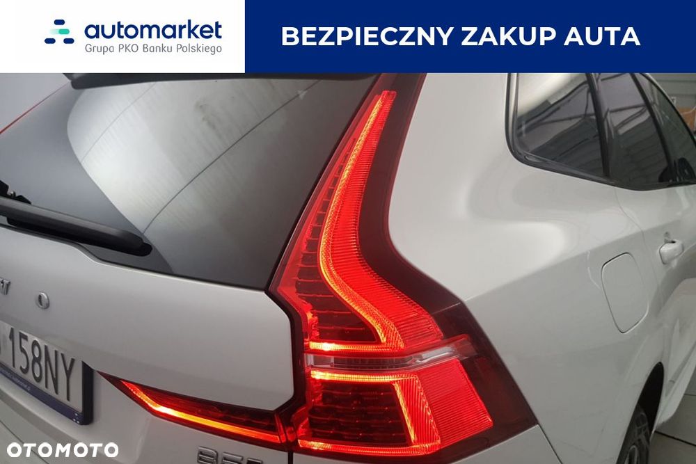 Volvo XC 60 B5 D AWD Plus Dark - 16