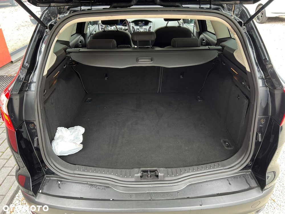 Ford Focus Turnier 1.6 EcoBoost Start-Stopp-System Titanium - 24