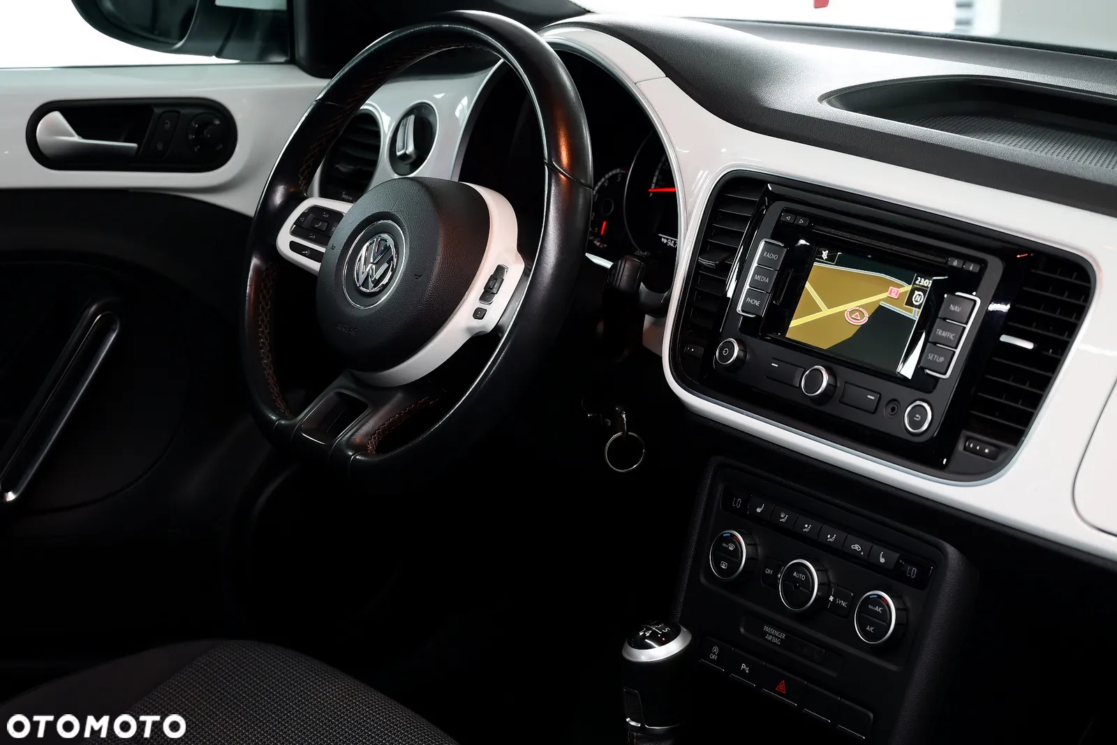 Volkswagen Beetle - 25
