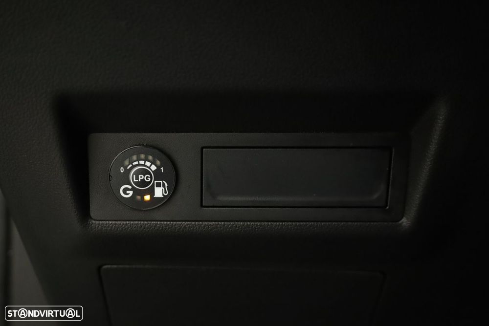 Renault Captur 1.0 TCe Techno Bi-Fuel - 21