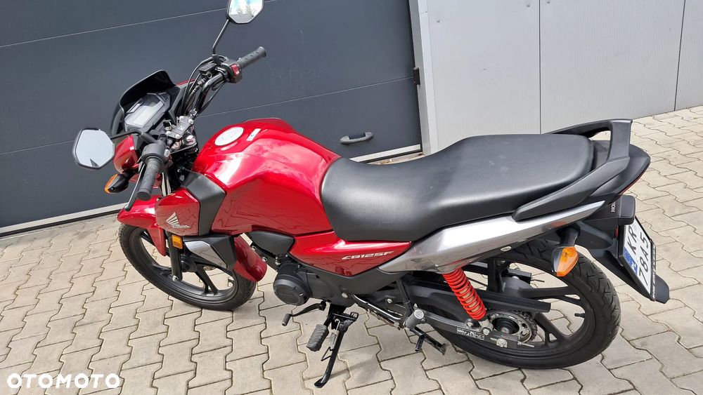 Honda CBF - 2