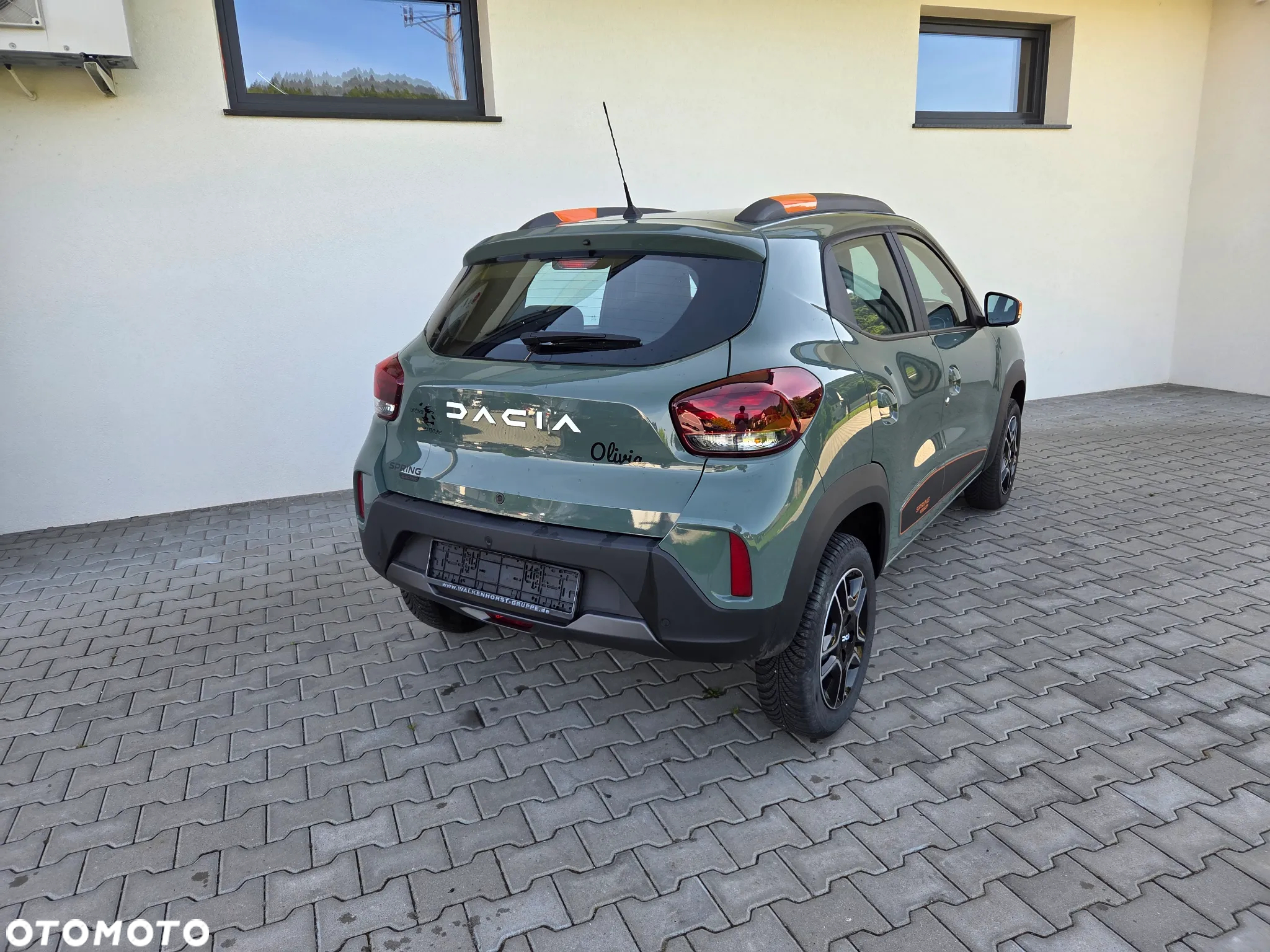 Dacia Spring - 4