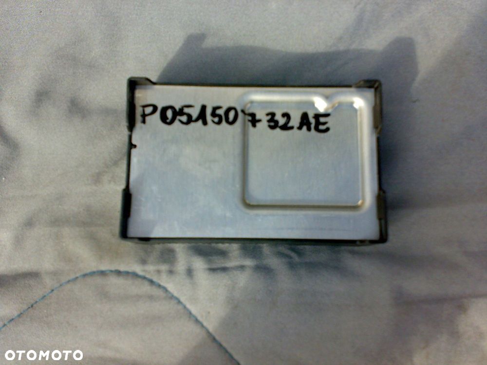 jeep grand cherokee wk2 14-18 moduł sterownik napędu reduktora 05150732ae - 3