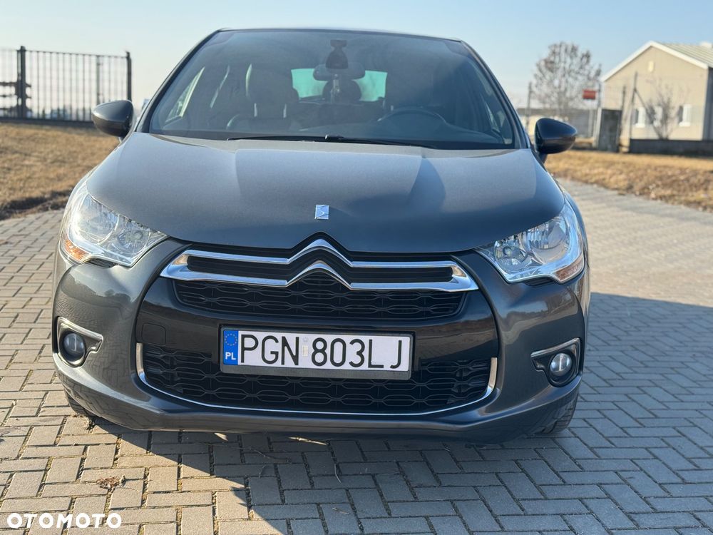 Citroën DS4 2.0 BlueHDi SoChic S&S - 10
