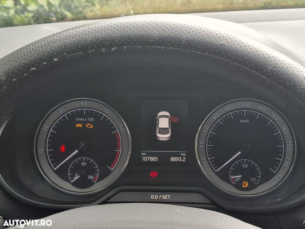 Skoda Octavia - 5