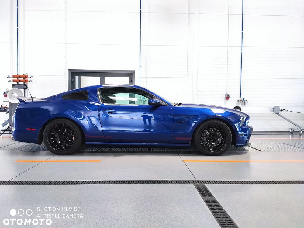 Ford Mustang 5.0 V8 GT - 3