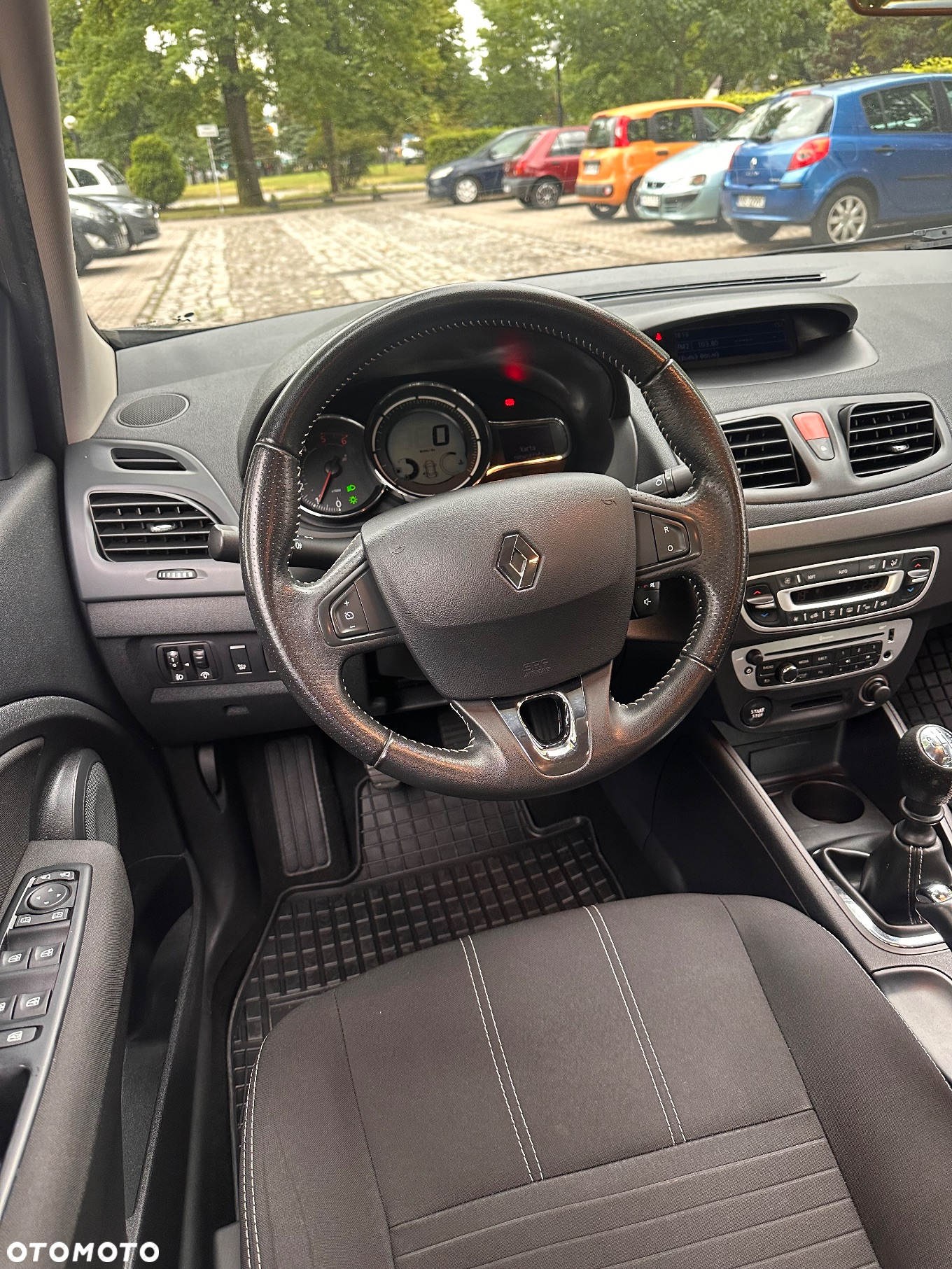 Renault Fluence 1.5 dCi Life - 18