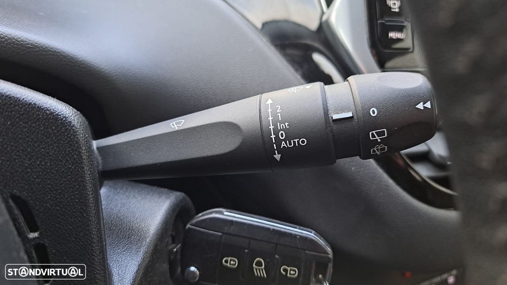 Peugeot 208 1.4 HDi Active - 39