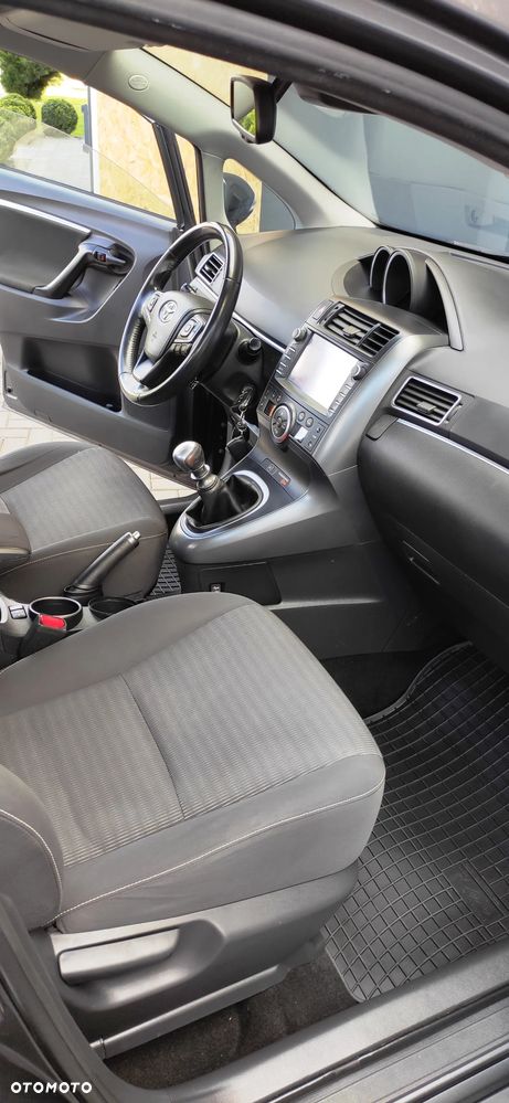 Toyota Verso 1.8 5-Sitzer Executive - 23