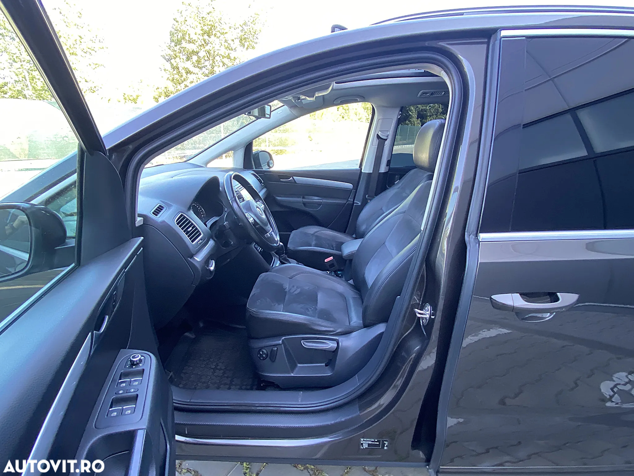 Volkswagen Sharan 2.0 TDI DSG Highline - 11