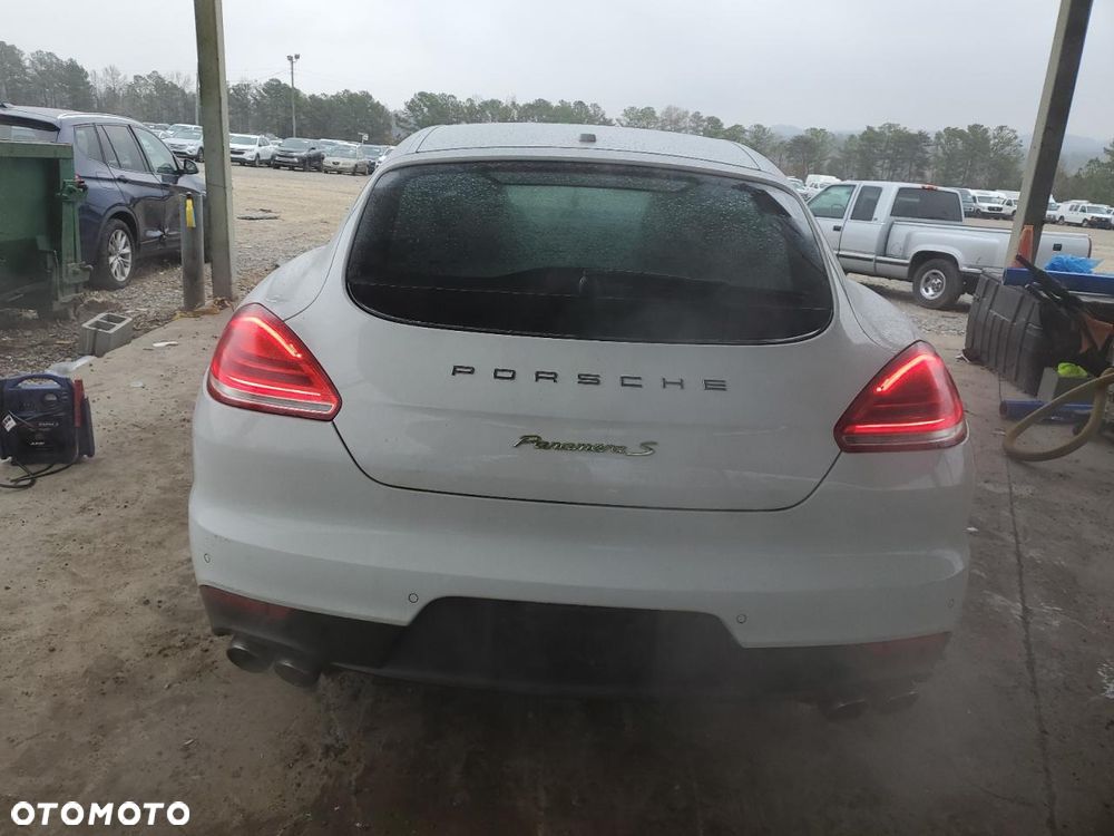 Porsche Panamera S E-Hybrid - 6