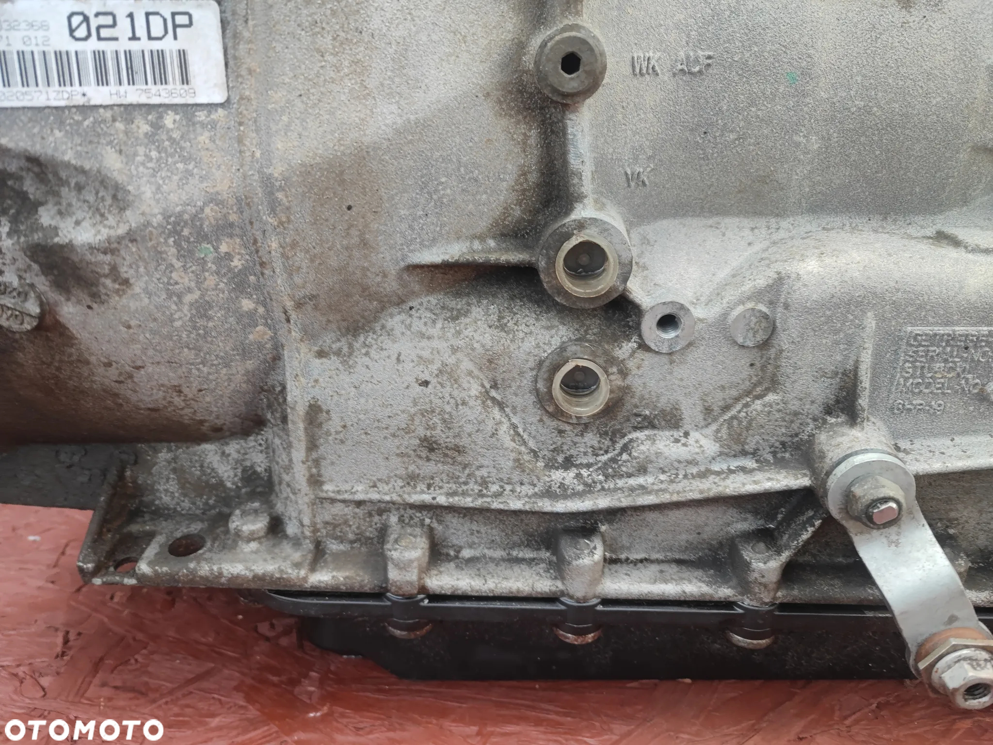 BMW E60 / 61 ORYGINLNA KOMPLETNA AUTOMATYCZNA SKRZYNIA BIEGÓW 6HP-19 DO SILNIKA M54B30 3.0i + KONWERTER O NR. 24 00 7 527 710 / 24 00 7 537 894 / 24 00 7 532 368 / 24 00 7 529 435 / 24 00 7 530 851 OEM - USZKODZONA ! - 16