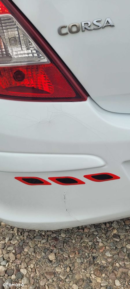 Opel Corsa - 8