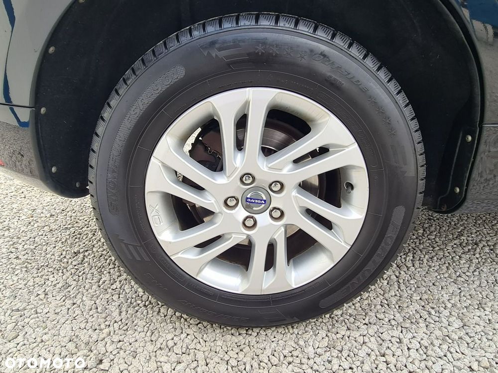 Volvo XC 60 D4 AWD Kinetic - 31