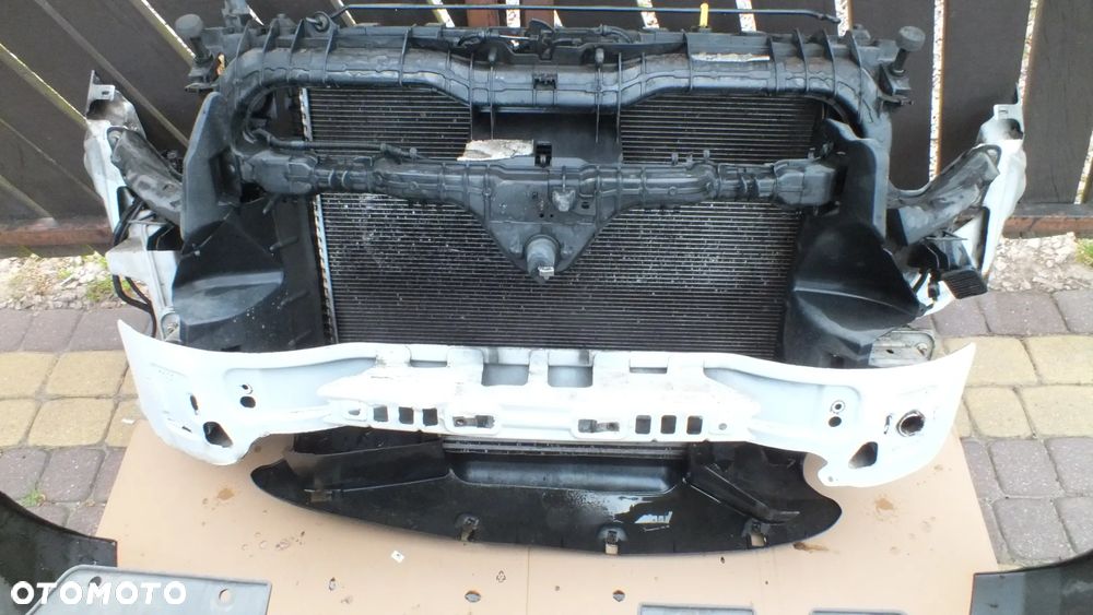 Zderzak przedni kpl. maska  Ford Transit Custom - 13