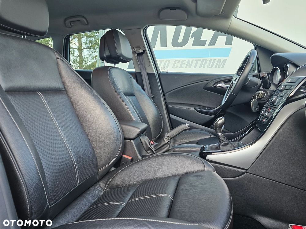 Opel Astra 1.6 CDTI Cosmo - 12