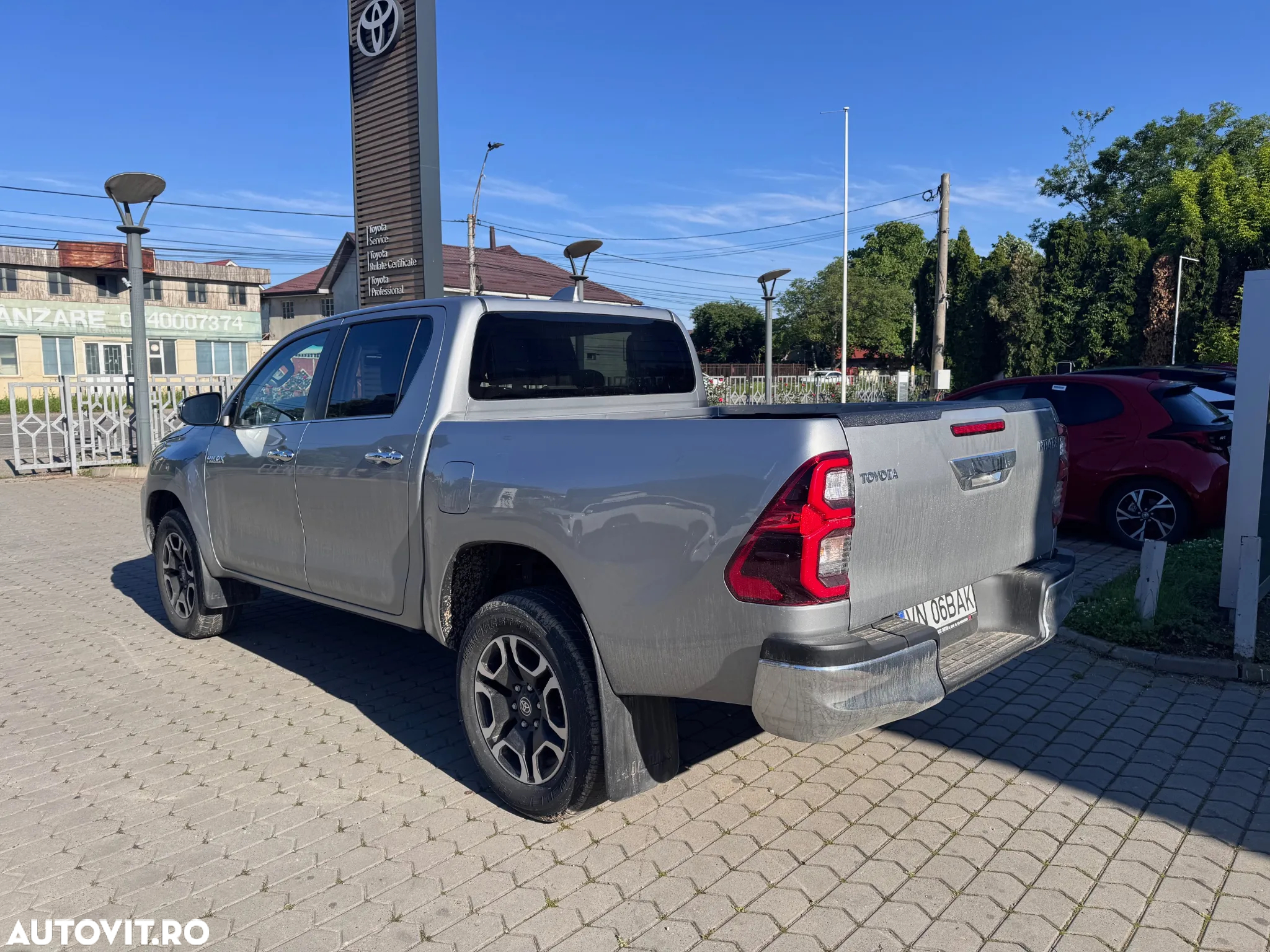 Toyota Hilux 2.4D 150CP 4x4 Double Cab AT Executive - 6