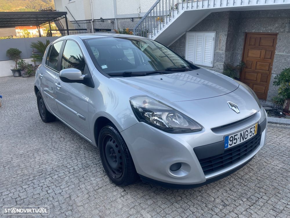 Renault Clio 1.5 dCi 90 FAP Luxe - 13