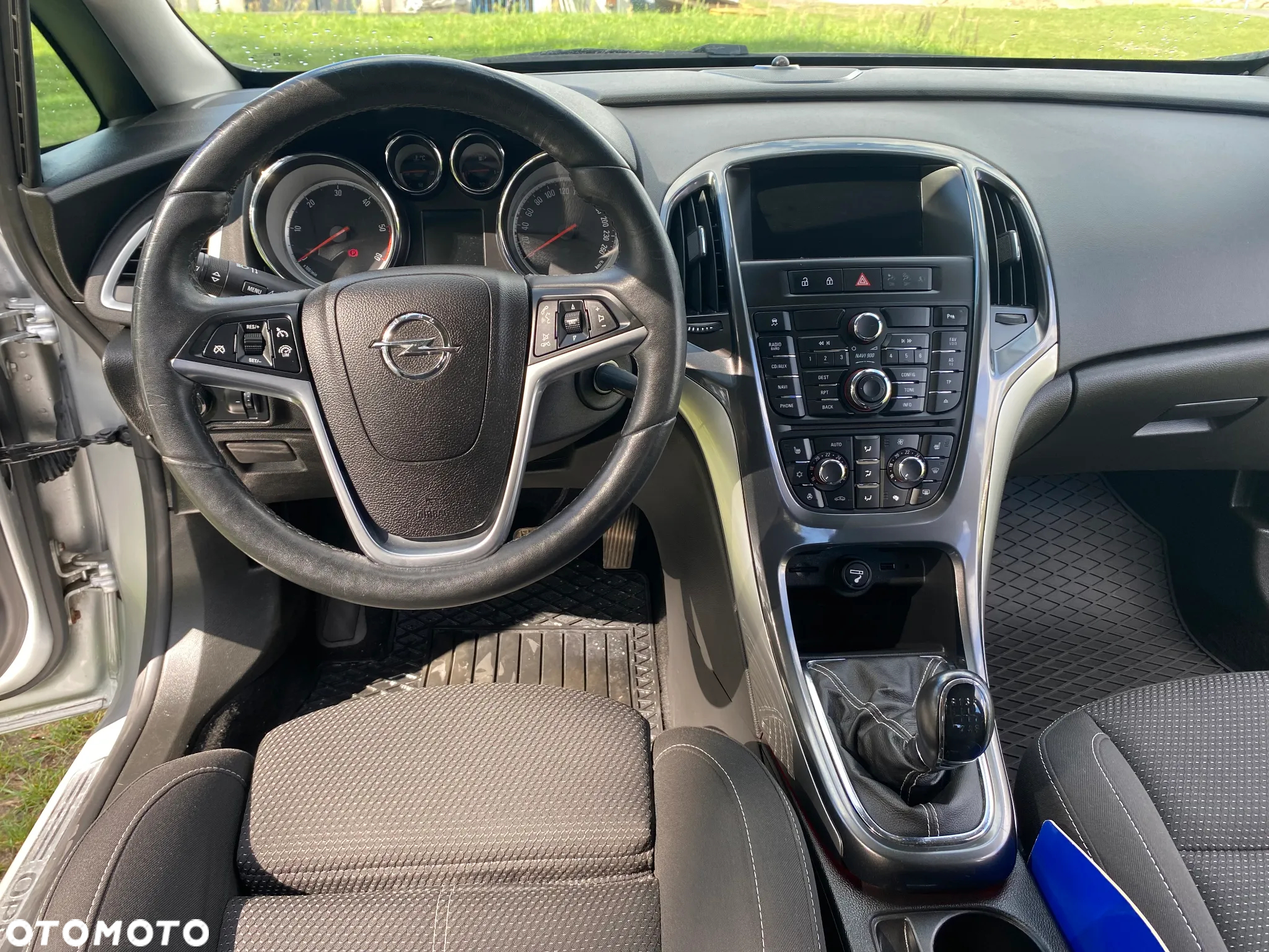 Opel Astra 2.0 CDTI Exklusiv - 14