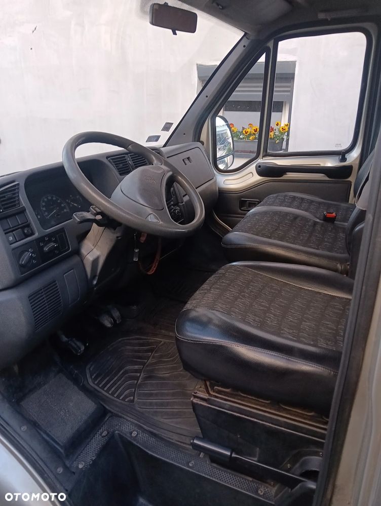 Peugeot Boxer 2.5TD - 19