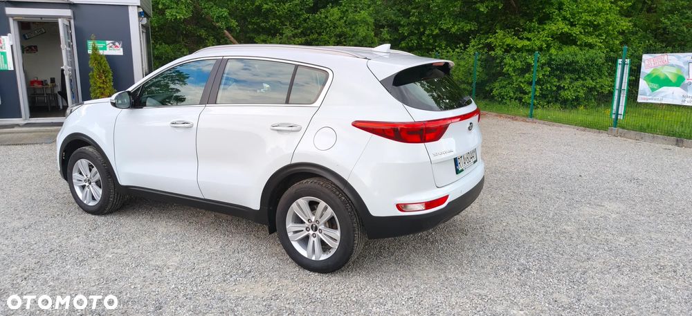 Kia Sportage 1.6 GDI 2WD DREAM-TEAM EDITION - 3