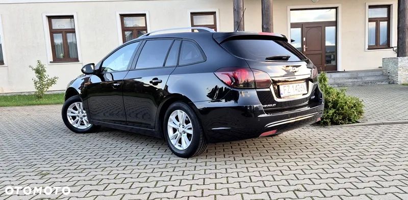 Chevrolet Cruze 1.8 LTZ+ - 12