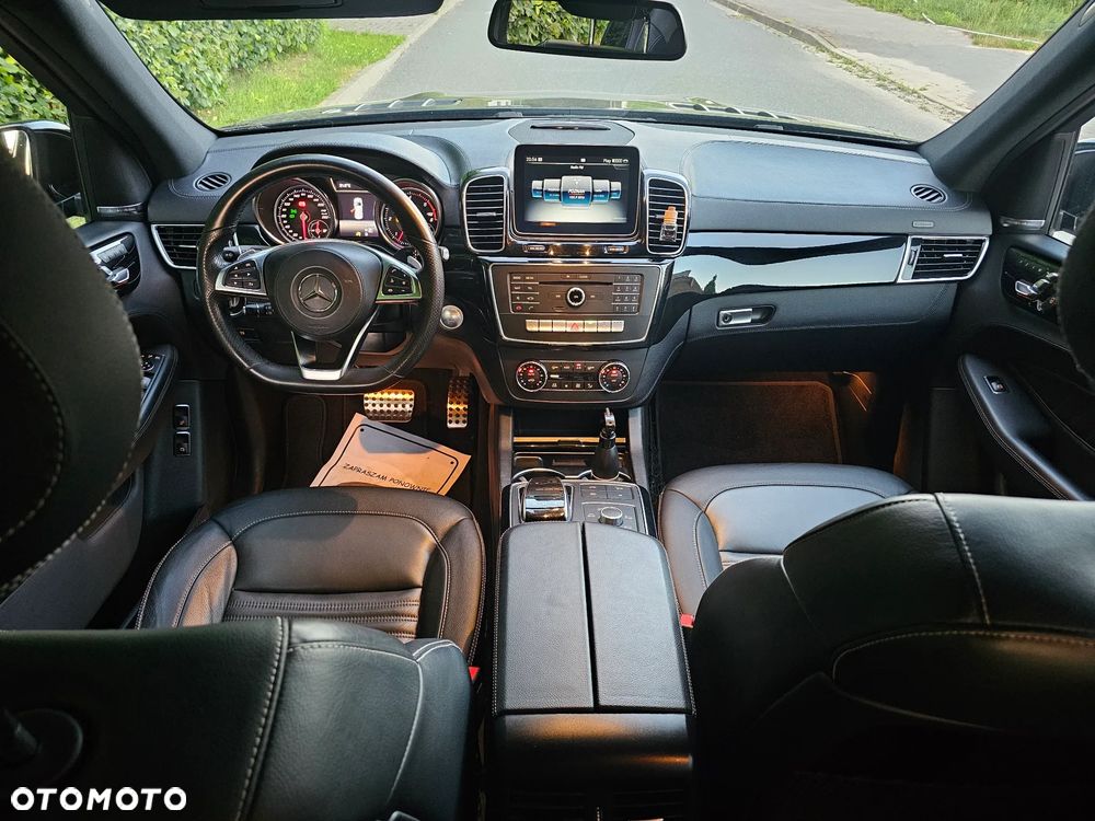 Mercedes-Benz GLS 350 d 4-Matic - 11