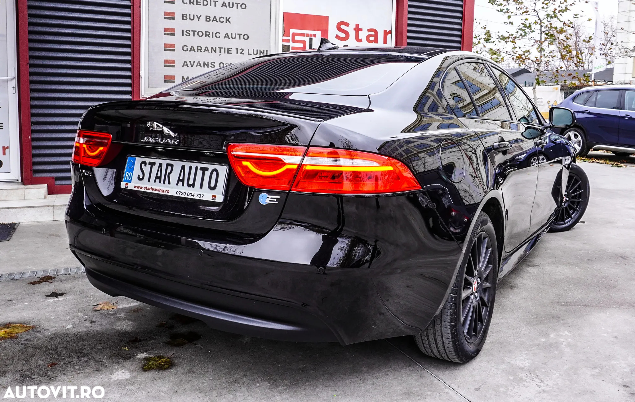 Jaguar XE 2.0 R-Sport - 7