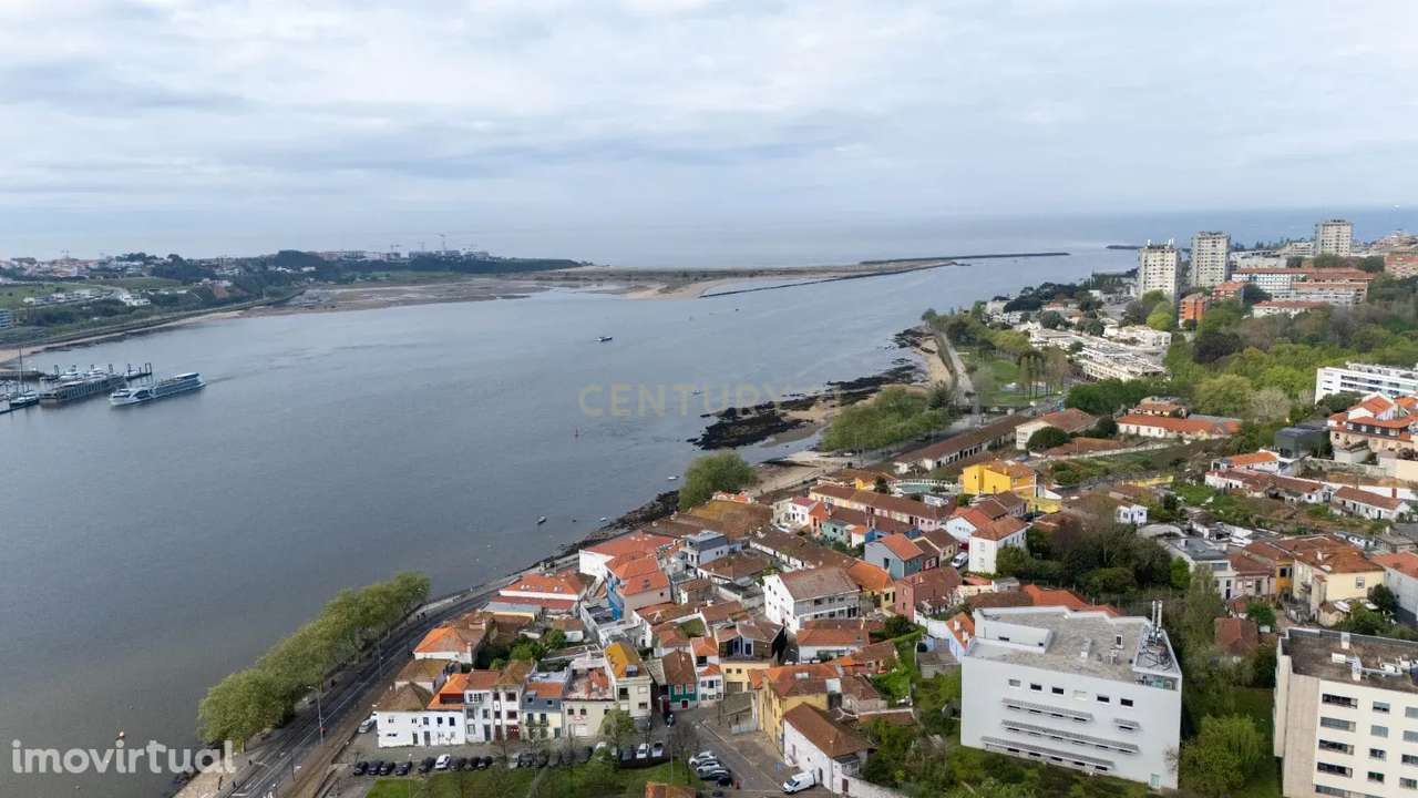 Exclusiva Moradia de Luxo no Coração do Ouro – Rua Senhor da Boa Morte - Grande imagem: 2/43