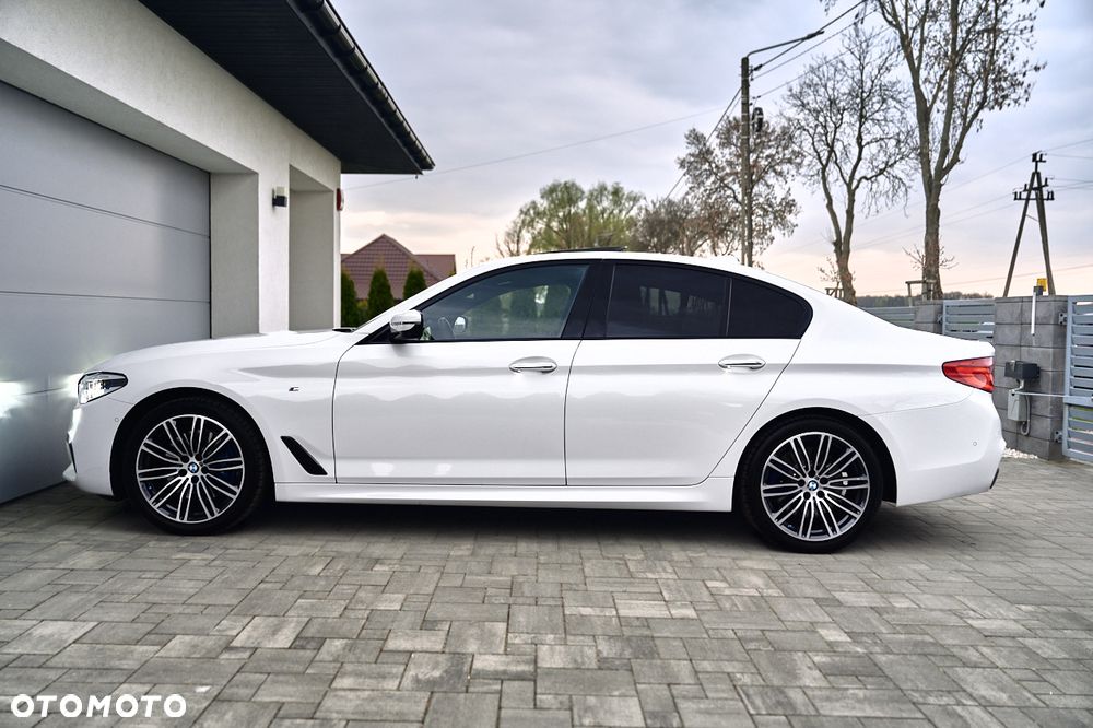 BMW Seria 5 530i xDrive M Sport sport - 12