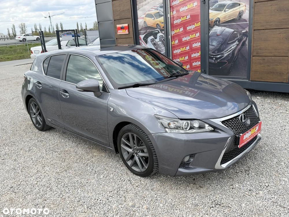 Lexus CT 200h F Sport Edition - 3