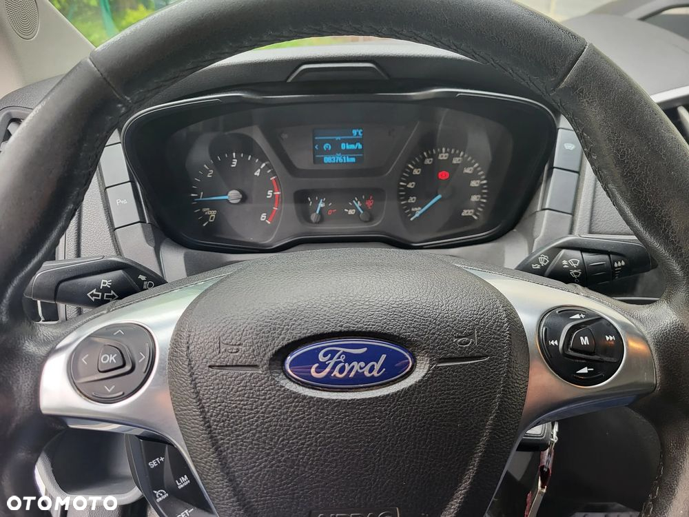 Ford Transit - 11