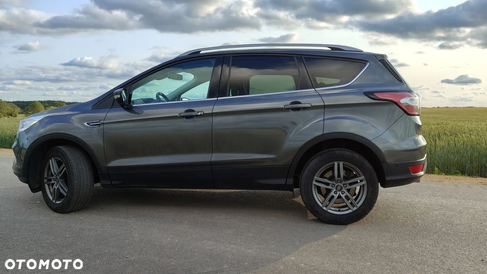 Ford Kuga - 6