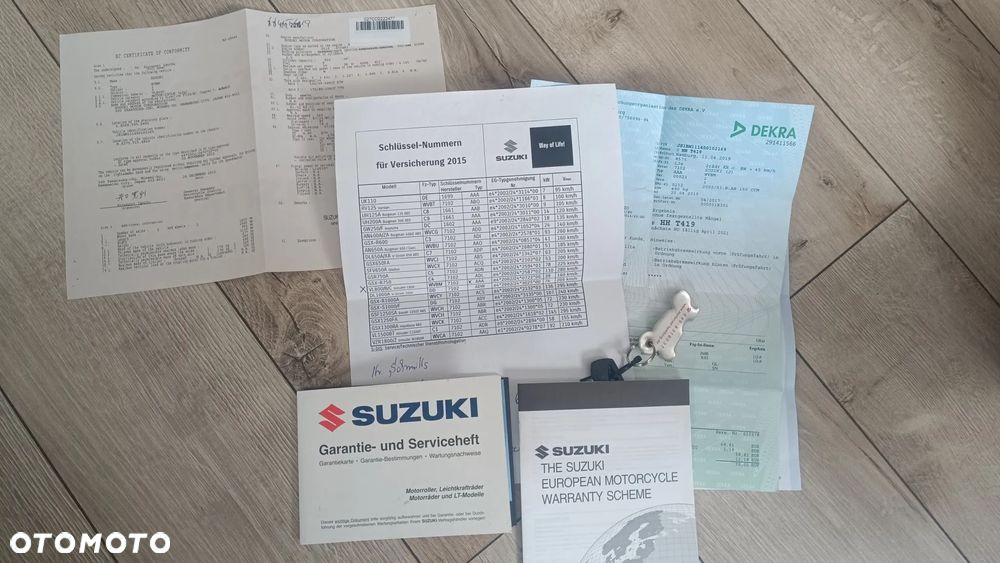 Suzuki Intruder - 21