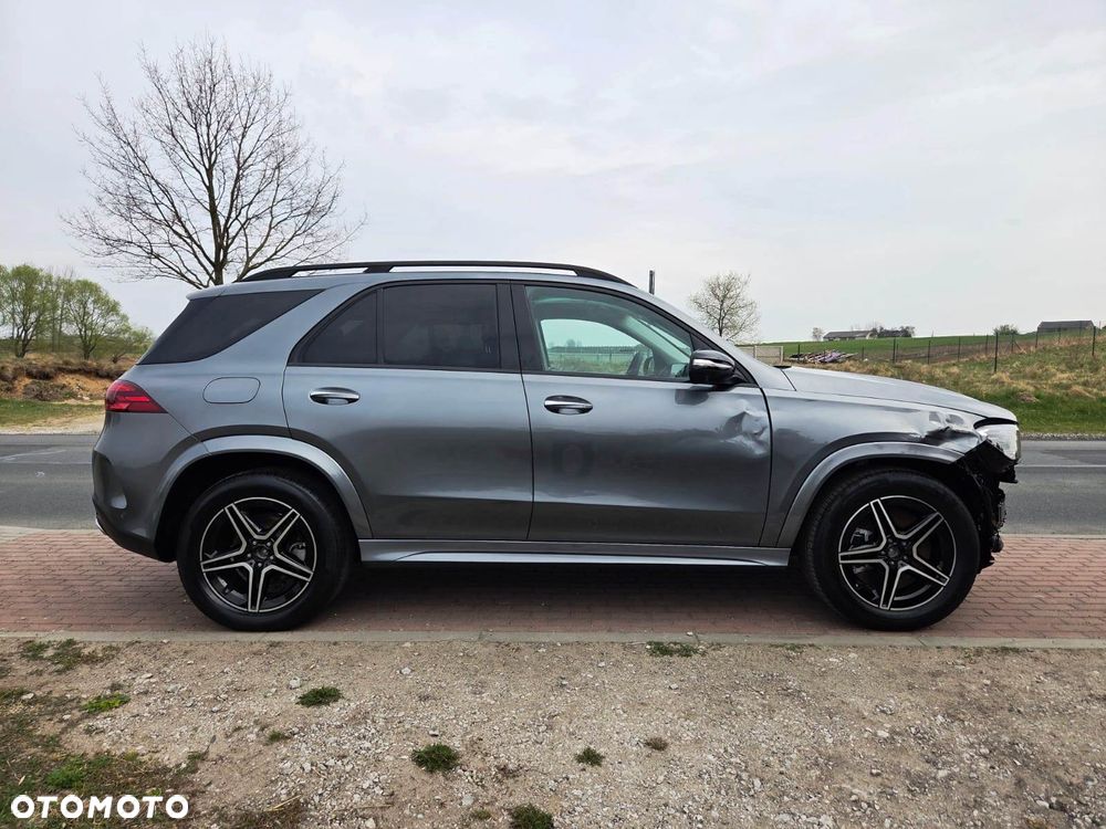 Mercedes-Benz GLE 350 de 4Matic 9G-TRONIC AMG Line Advanced Plus - 4