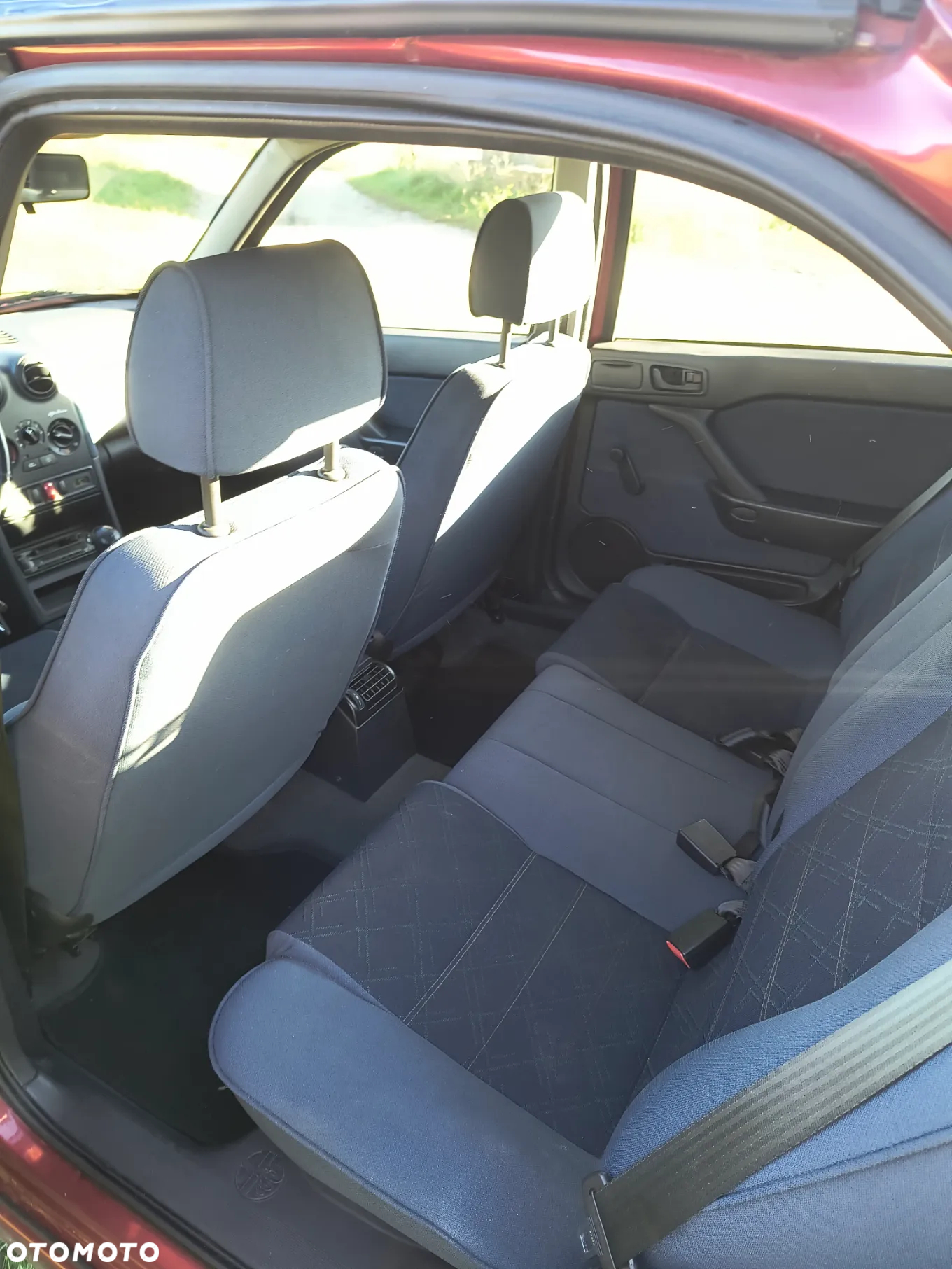 Alfa Romeo 146 1.6 TSpark L - 18