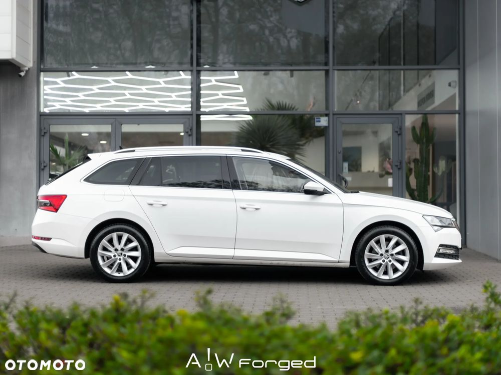 Skoda Superb 2.0 TDI SCR 4x4 Style DSG - 7